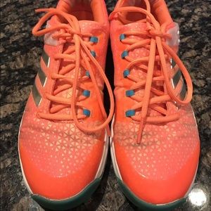 Adidas Ubersonic 2 Women’s Tennis Shoe 8.5